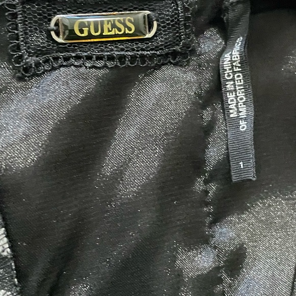 Guess short fitted dress - Picture 3 of 3